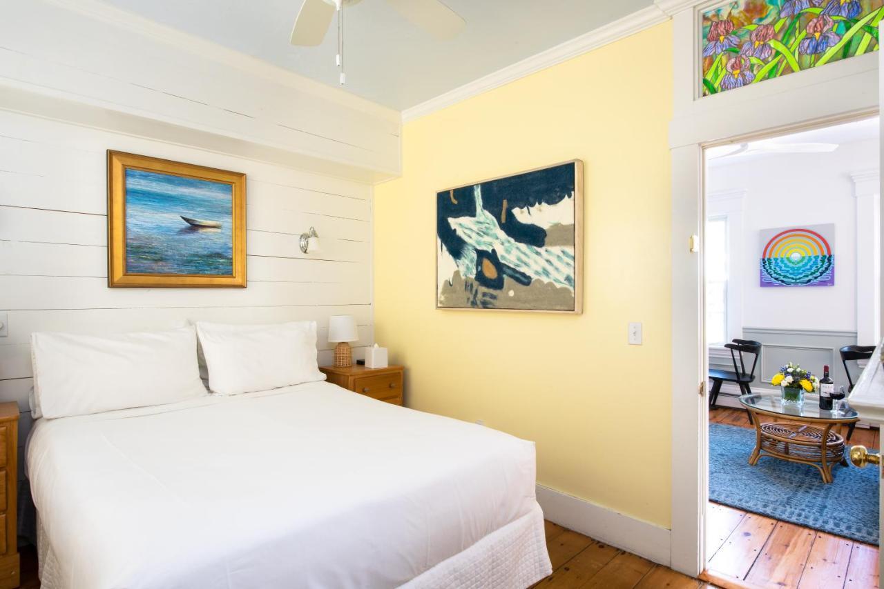 Bed and Breakfast Admiral'S Landing (Adults Only) Provincetown Exterior foto